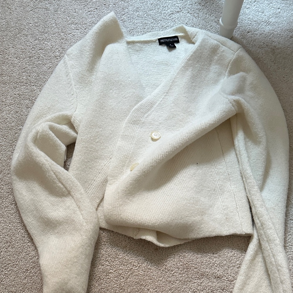 PrettyLittleThing Cream Button-Up Cardigan